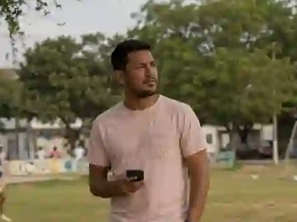Fundador, Visionarios FC
